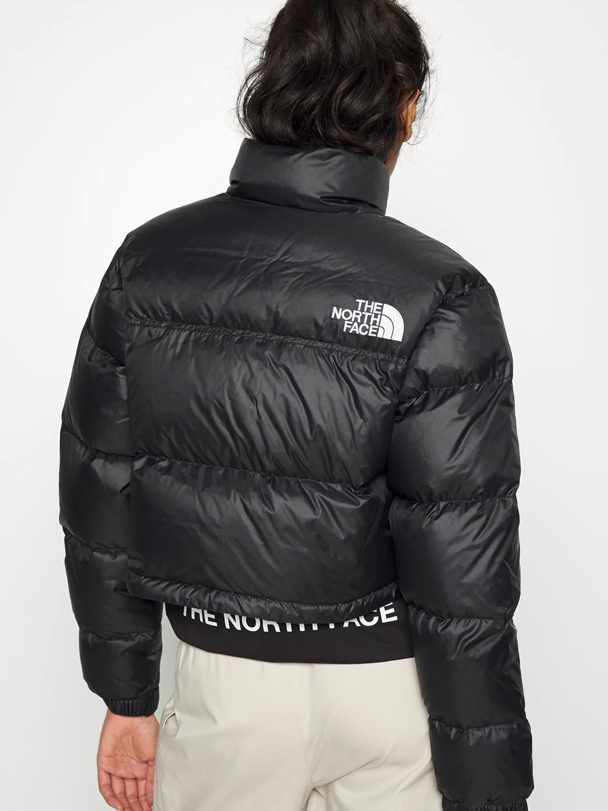NUPTSE SHORT JACKET The north face